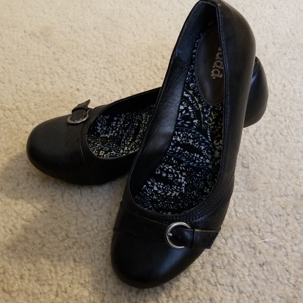 Black heels